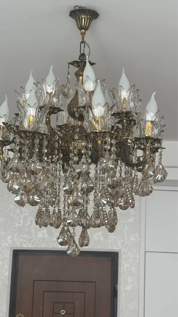 ۲ عدد لوستر ۸ شاخه|لوستر و چراغ آویز|قزوین, |دیوار