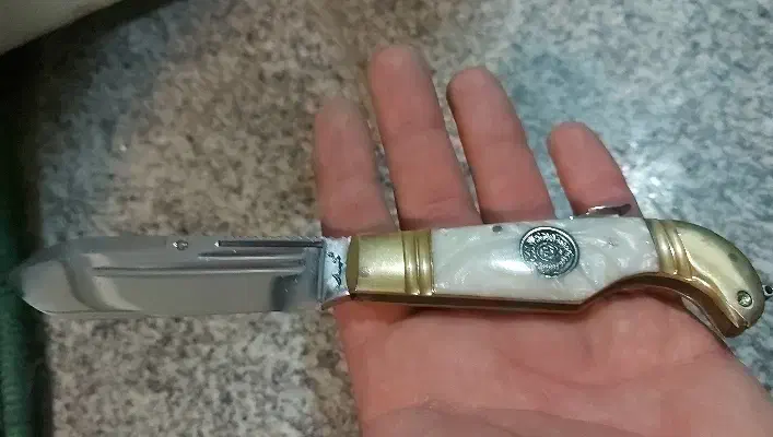 چاقو|کلکسیون اشیاء عتیقه|زنجان, |دیوار