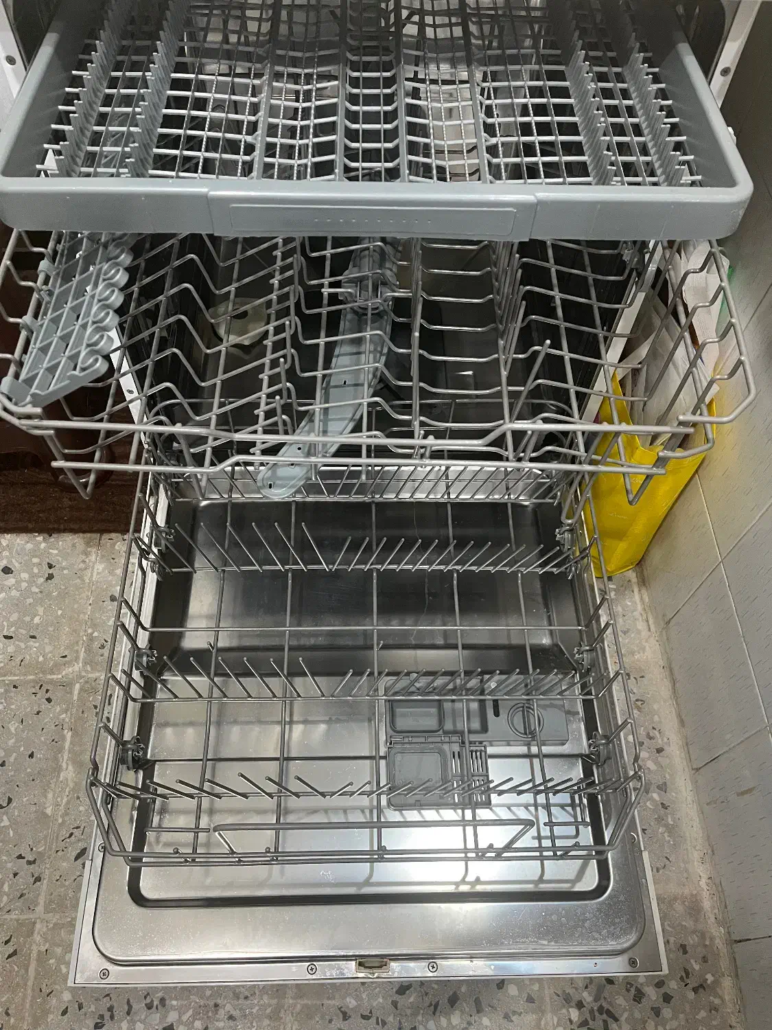 ماشین ظرفشوییKG|ماشین ظرفشویی|دزفول, |دیوار