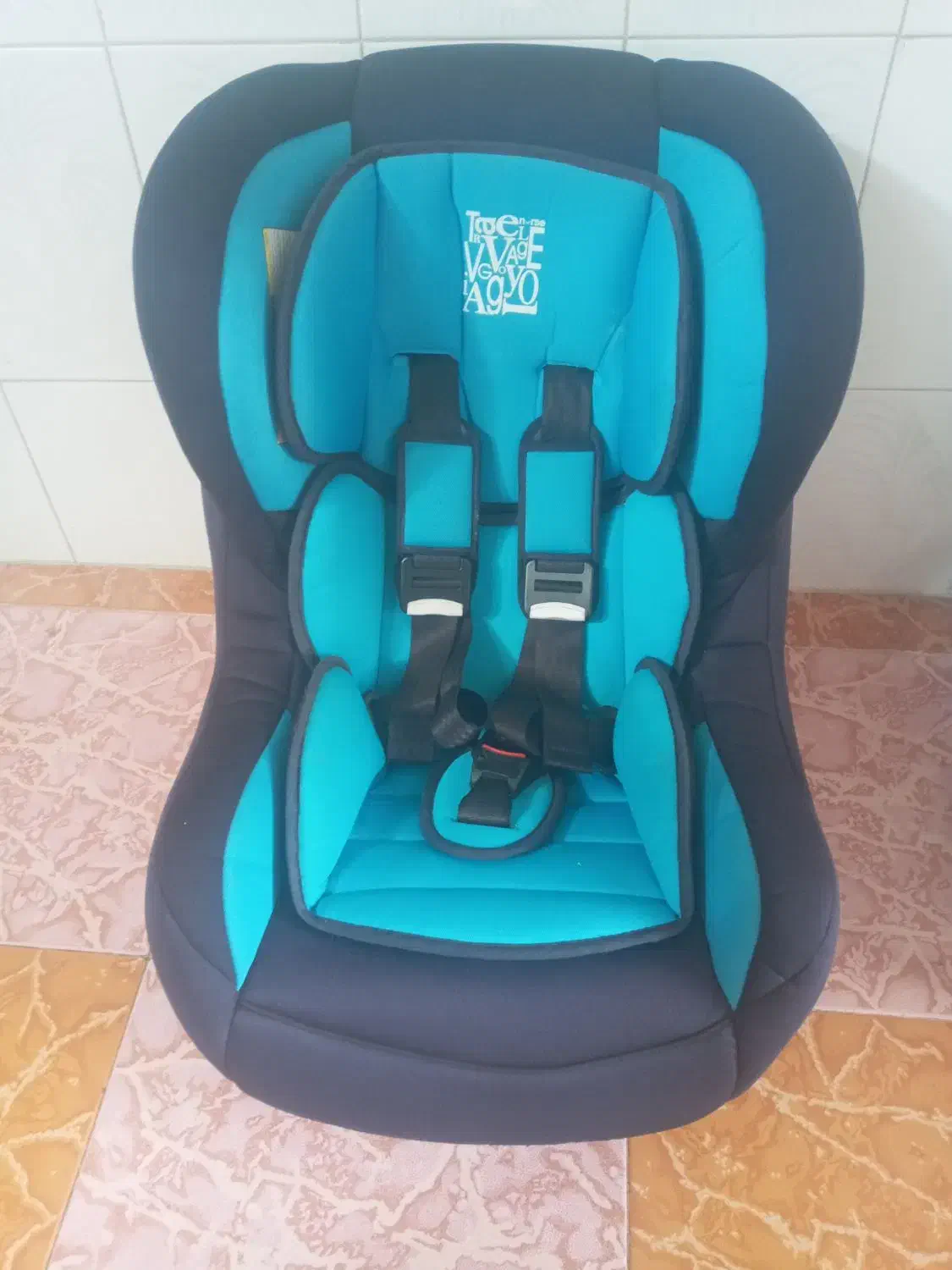 فروش صندلی خودرو کودک|تخت و صندلی بچه|ملایر, |دیوار