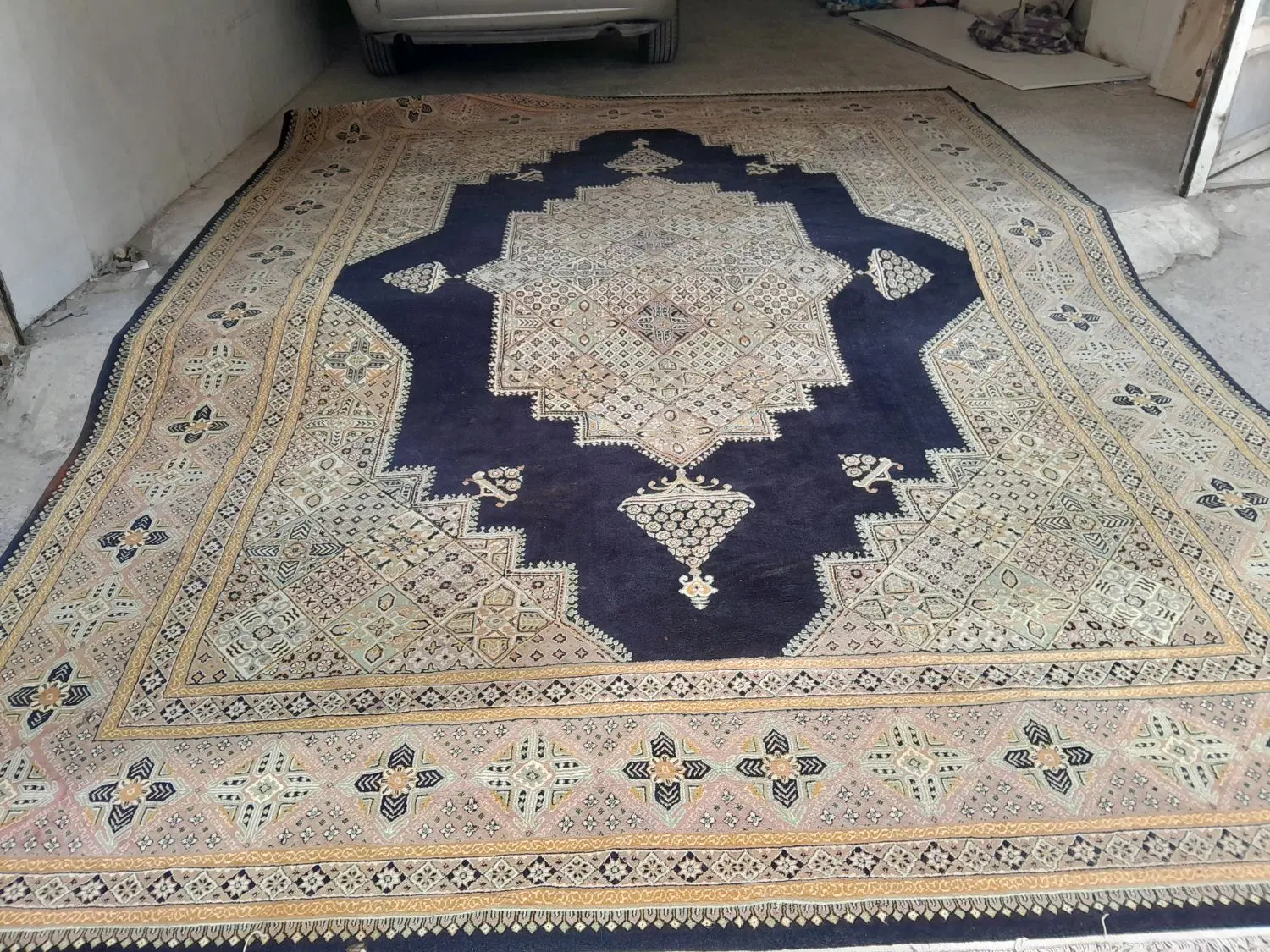 قالی سرمی ۱۲متری نخ|فرش|مشهد, طبرسی شمالی|دیوار