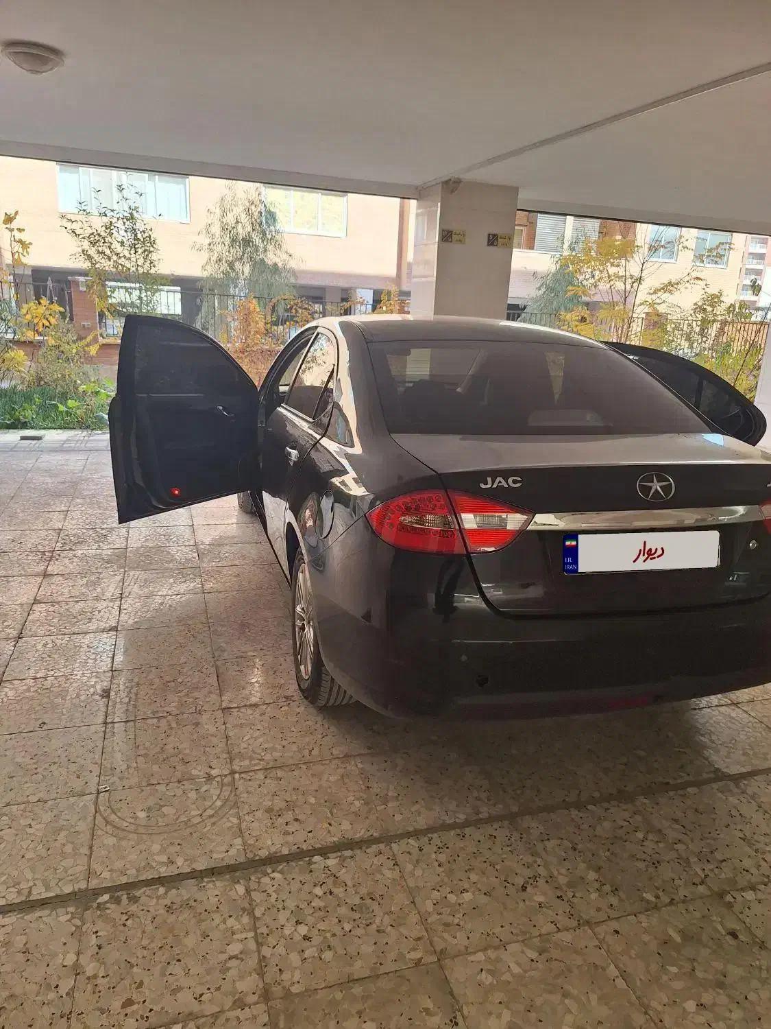 جک j5 در حد|خودرو سواری و وانت|اصفهان, بهارستان|دیوار