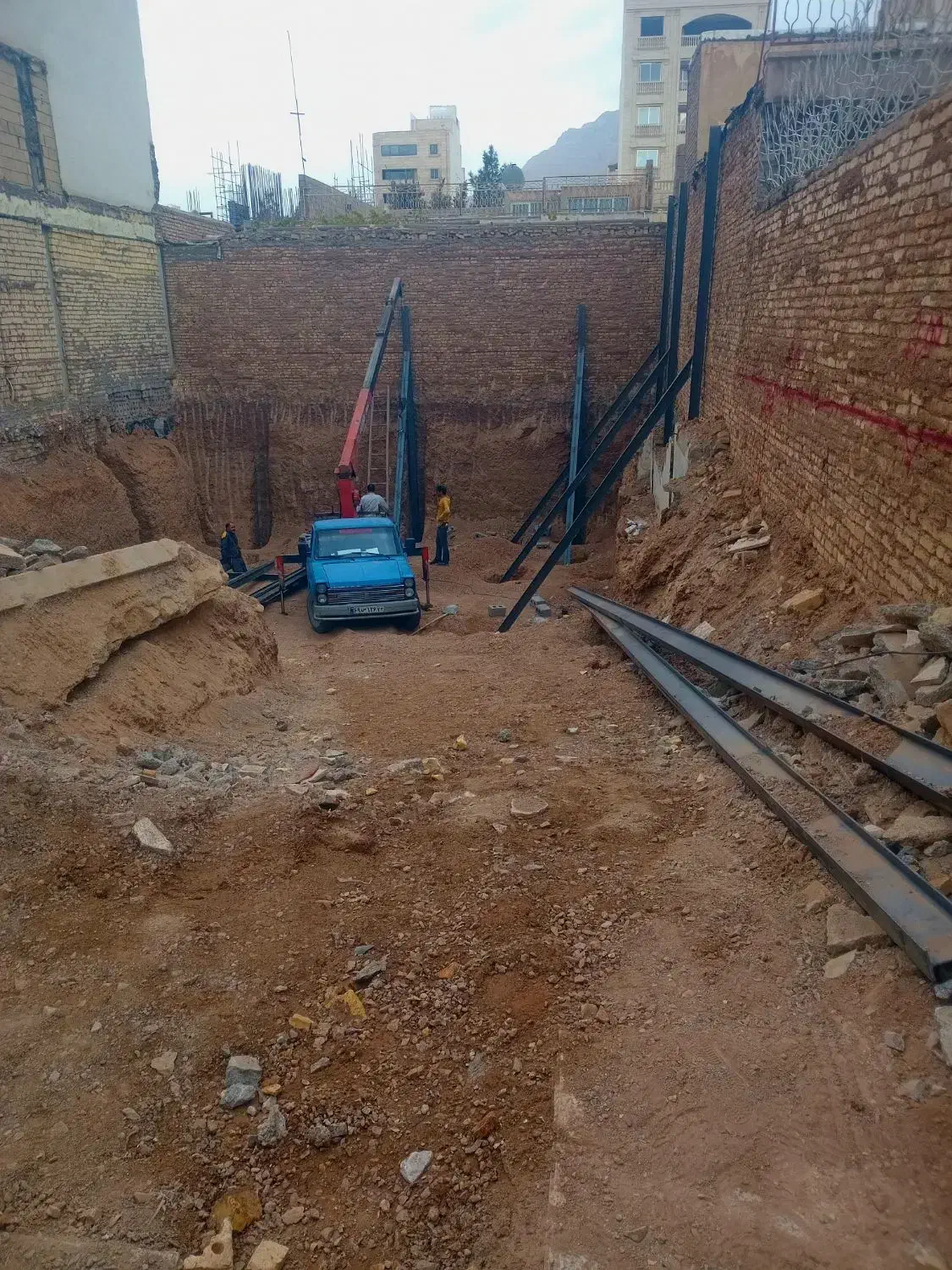 جرثقیل نیسان وخاور .تک و...|خدمات حمل و نقل|اصفهان, دانشگاه اصفهان|دیوار