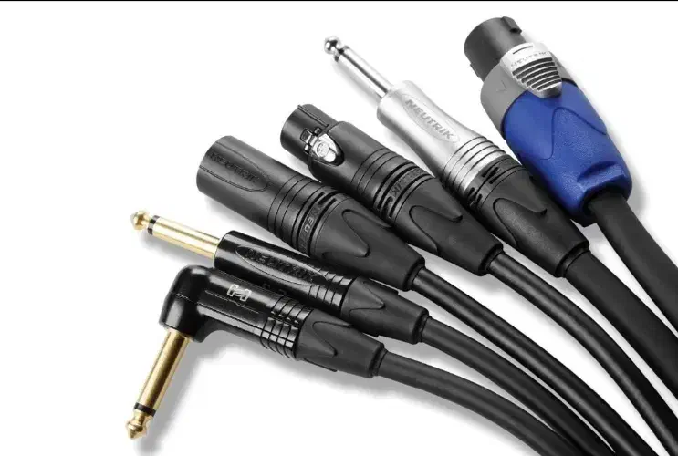 کابل پایه سیم باند اسپیکر میکروفن aux دایناکورد|سیستم صوتی خانگی|تهران, امام زاده حسن|دیوار