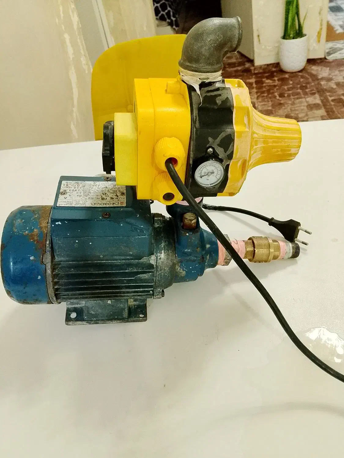 پمپ آب پدرولا ایتالیایی اصل نیم اسب  مدلPKm60|مصالح و تجهیزات ساختمان|اهواز, طالقانی|دیوار