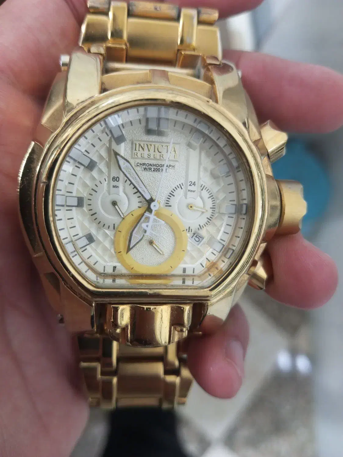 ساعت انیوکتا|ساعت|بانه, |دیوار