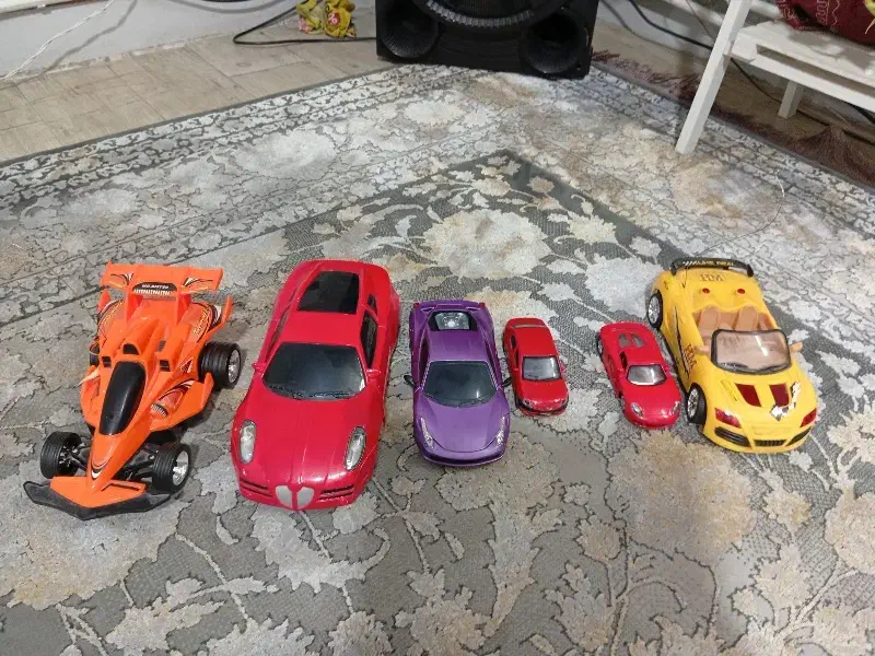 همه سالم هستن|اسباببازی|خاوران, |دیوار