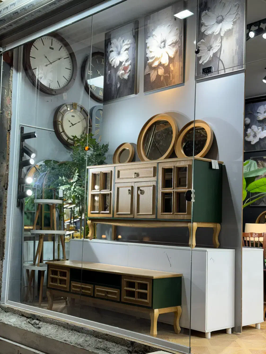 آینه کنسول و میز تی وی|بوفه، ویترین، کنسول|کرمانشاه, |دیوار