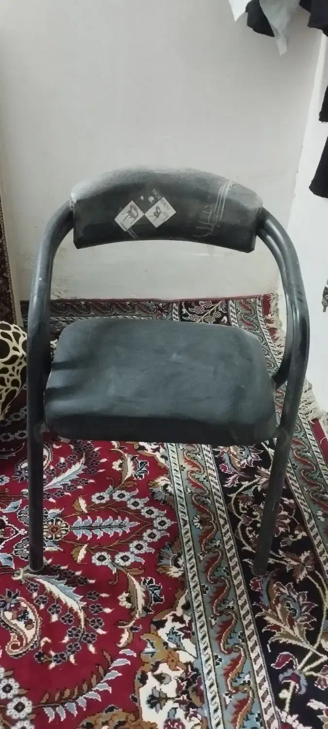 صندلی|صندلی و نیمکت|سبزوار, کوی بهار|دیوار