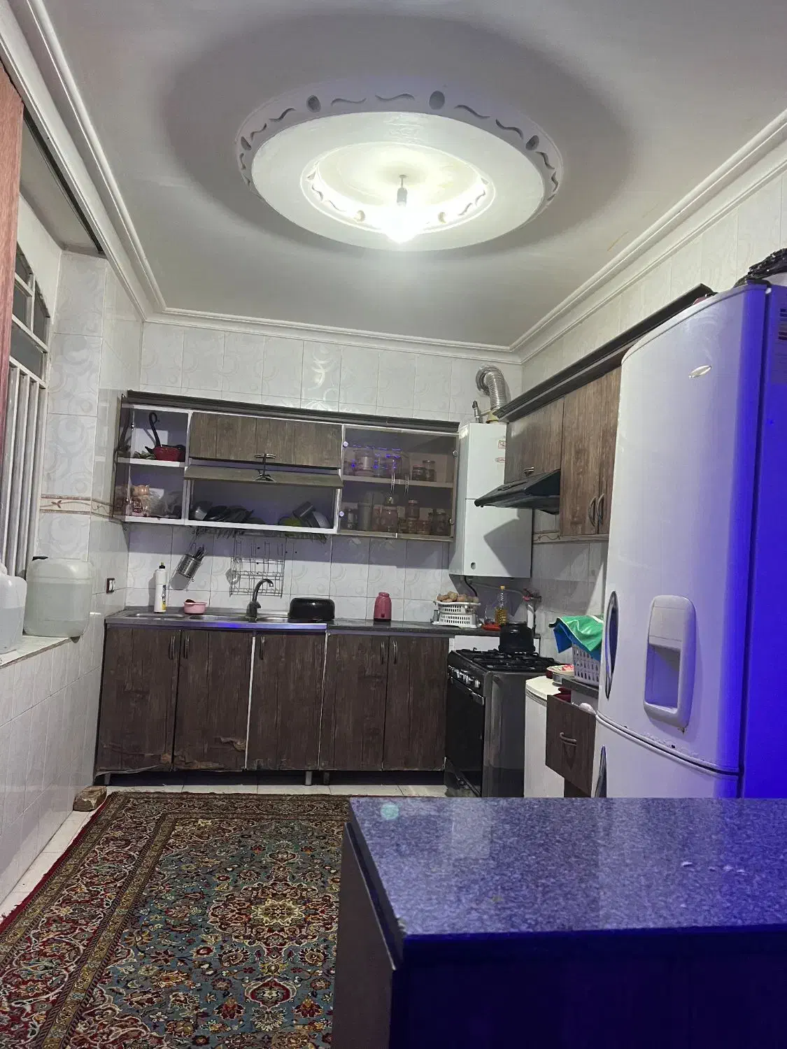 رهن اجاره خونه مسکونی|اجارهٔ خانه و ویلا|شیراز, کوشک میدان|دیوار