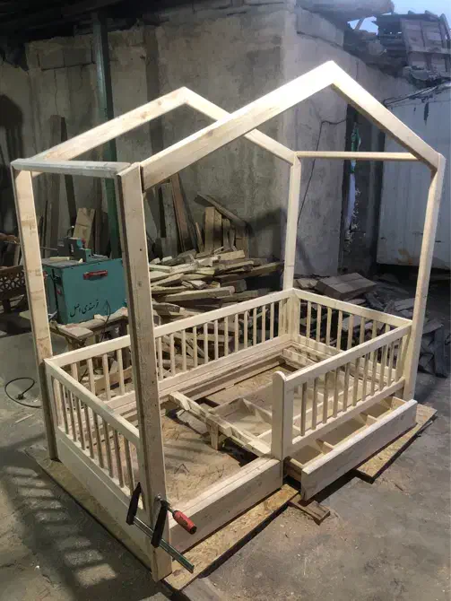 تخت (کودک و نوجوان)|تخت و سرویس خواب|شهریار, شهریار|دیوار