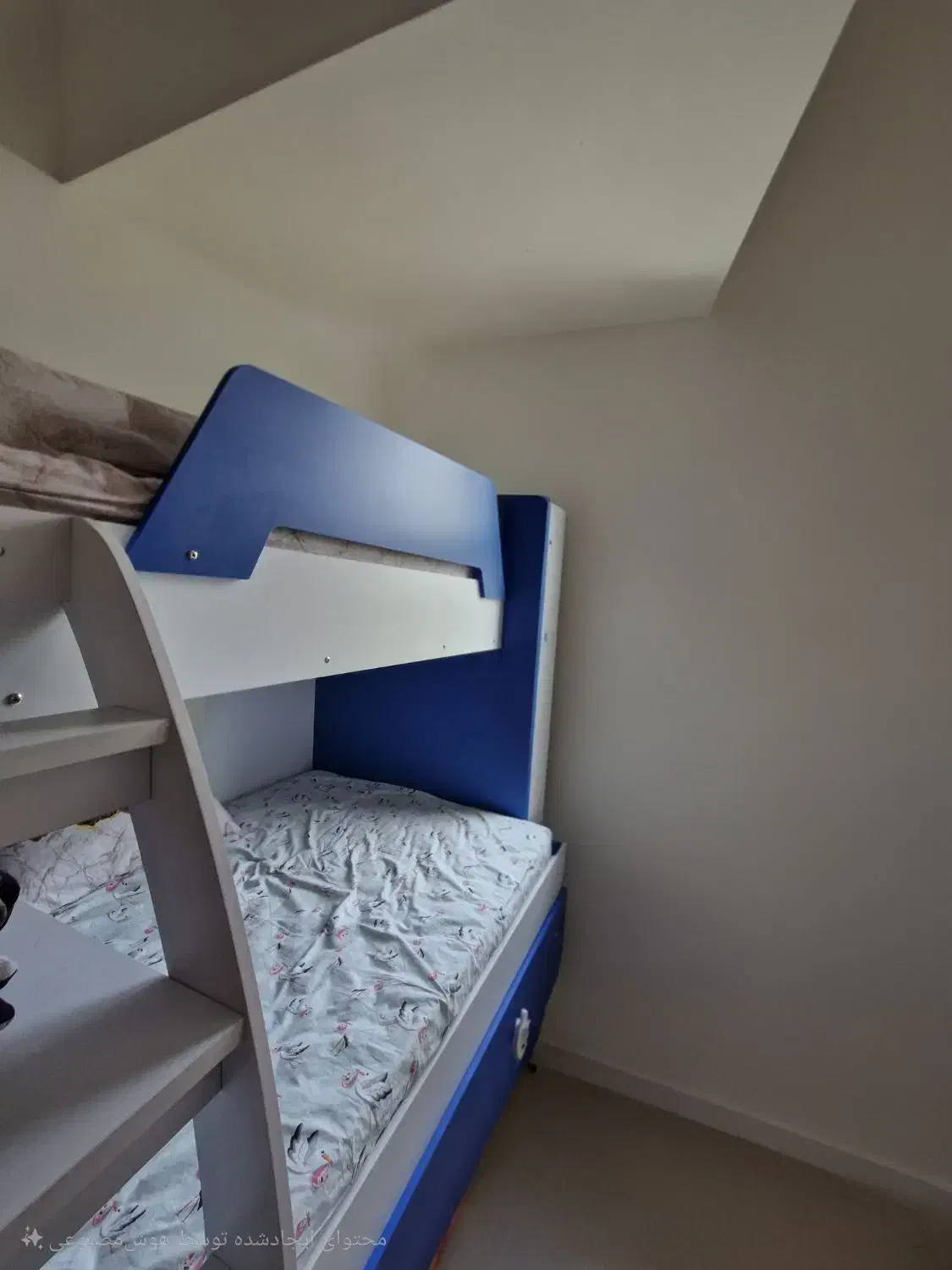 تخت دو طبقه شرکتی آچیکا دو طبقه داری تخت مهمان|تخت و سرویس خواب|تهران, امام زاده عبدالله|دیوار