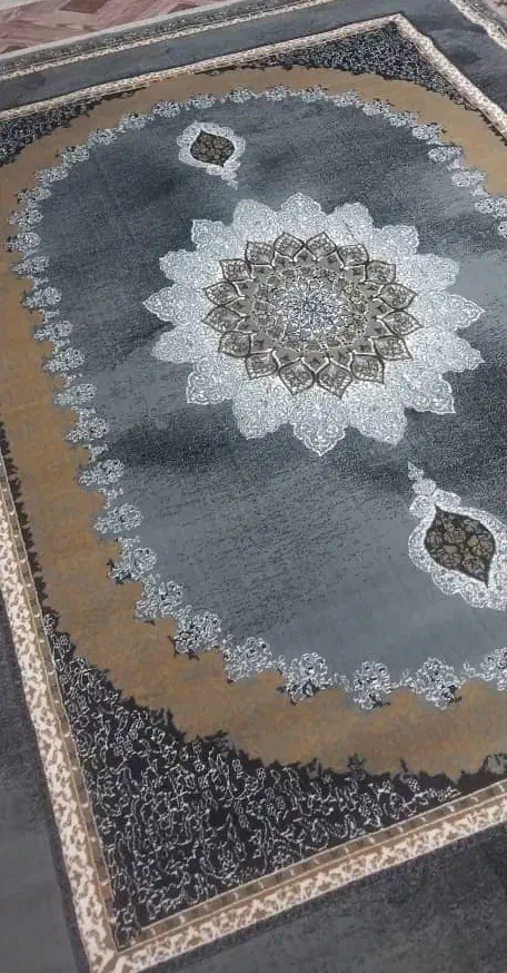 فرش۵۰۰شانه۷۰۰شانه ۴۰درصدتخفیف|فرش|آبادان, |دیوار