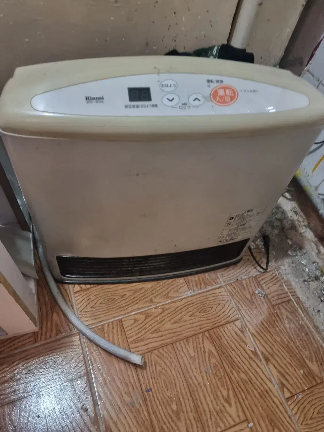 بخاری گازی برقی ژاپنی|بخاری، هیتر، شومینه|یاسوج, |دیوار