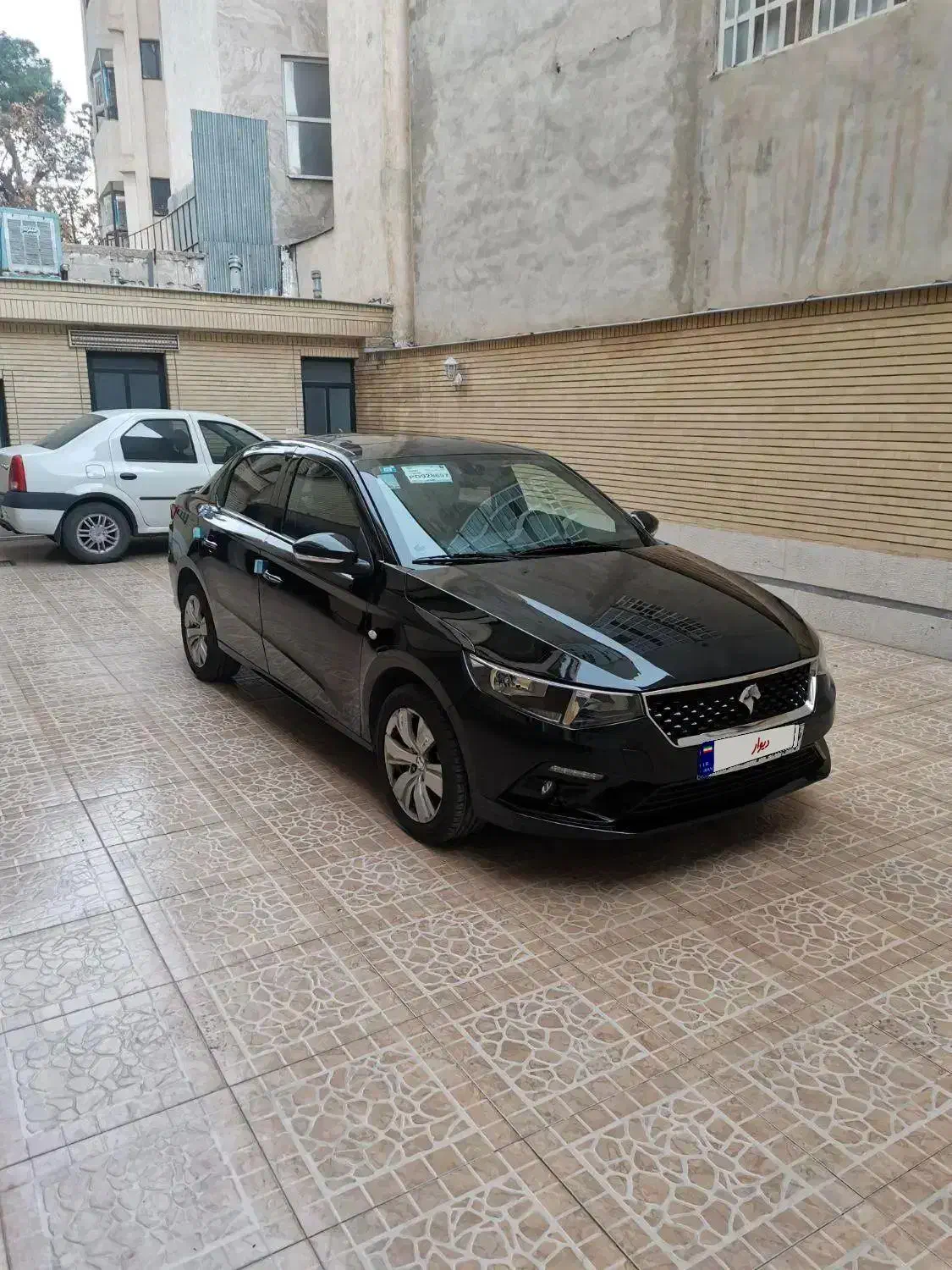 تارا اتومات v2 مدل 1402|خودرو سواری و وانت|شیراز, سینما سعدی|دیوار