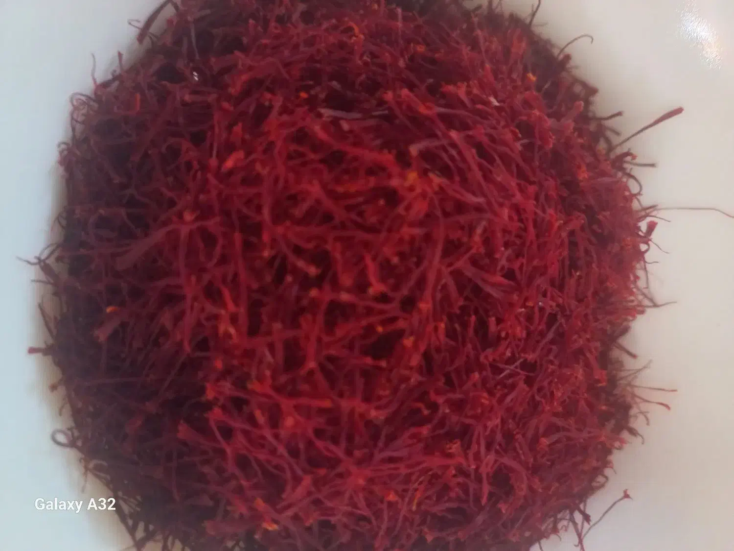 نزدیک ۳۰گرم زعفران درجه یک یک|خوردنی و آشامیدنی|فیروزآباد (لرستان), |دیوار