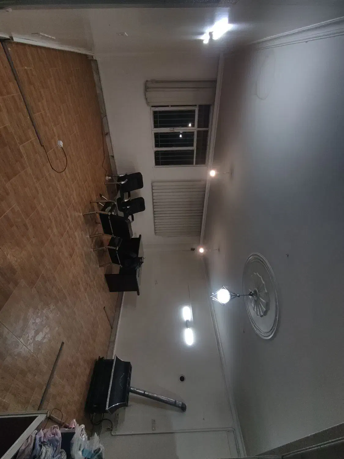 دفتر کار شاهپور شهرک صنعتی امیرکبیر|اجارهٔ دفتر کار، اتاق اداری، مطب|اصفهان, شهرک صنعتی امیرکبیر (شاپور جدید)|دیوار