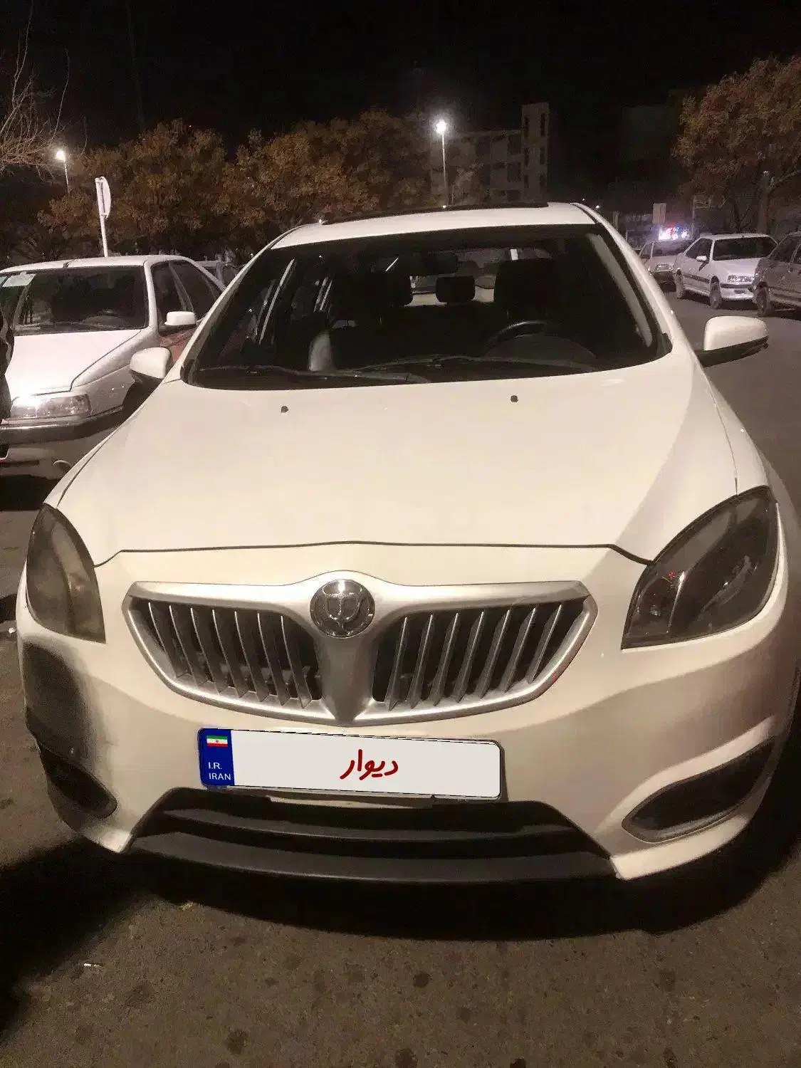 برلیانس ۳۲۰بدون رنگ|خودرو سواری و وانت|مشهد, گلبرگ|دیوار