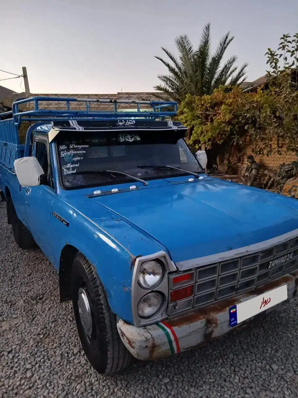 وانت نیسان مدل ۸۰|خودرو سواری و وانت|ارسنجان, |دیوار