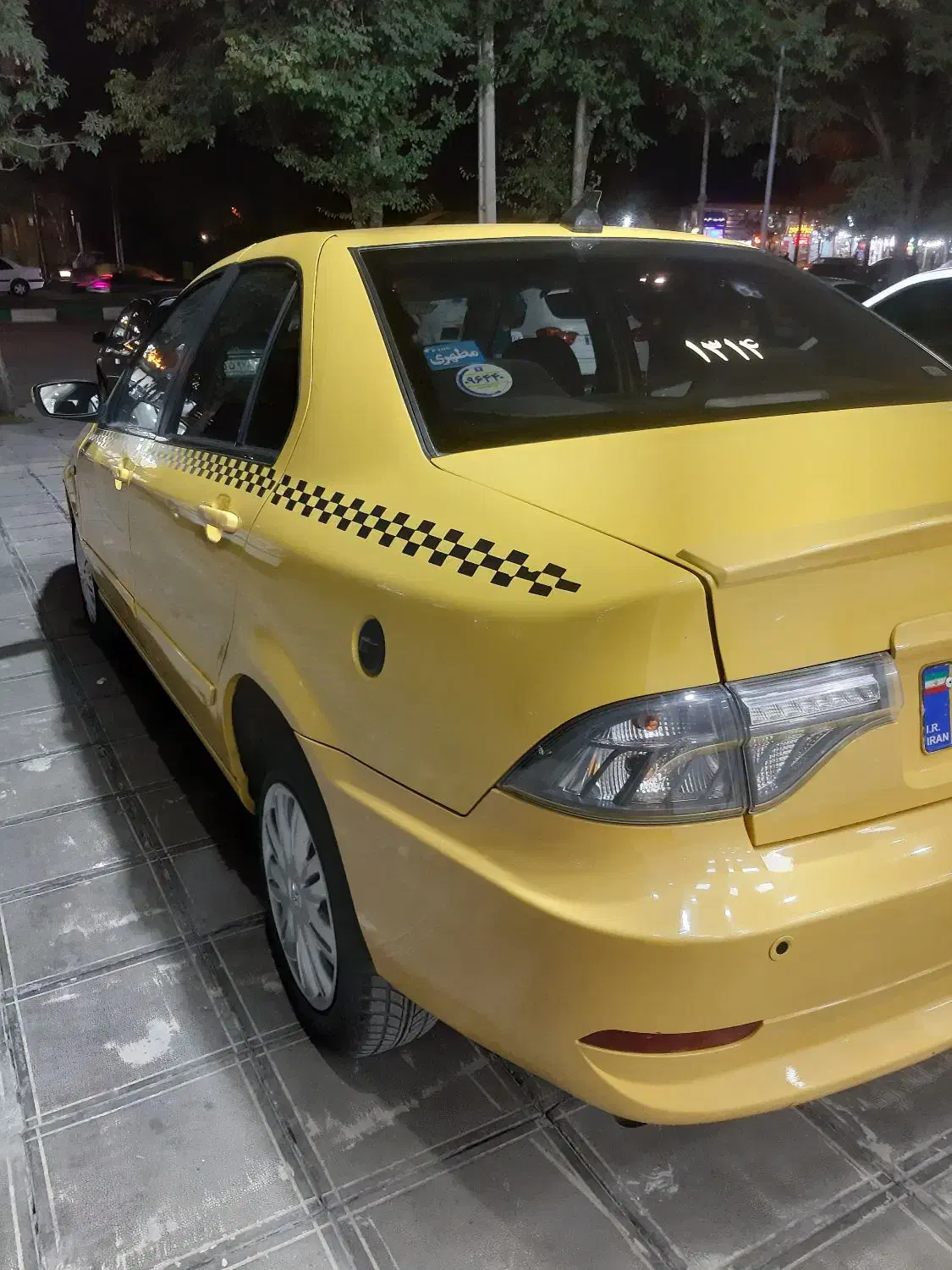 معاوضه ماشین|خودرو سواری و وانت|بروجرد, |دیوار