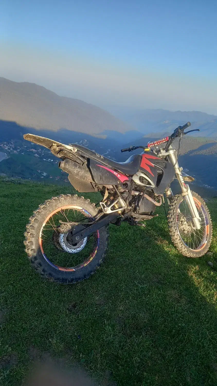 موتور تریل ۲۵۰ پریشی مدارک کامل|موتورسیکلت|اردبیل, |دیوار