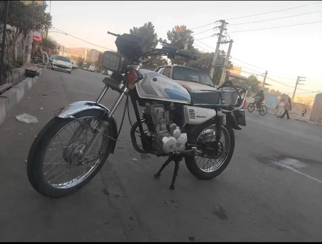 هندا۱۵۰|موتورسیکلت|کرج, شهرک امیر المومنین|دیوار