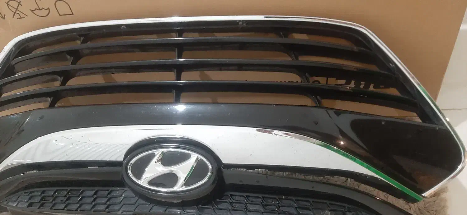 جلو پنجره توسان|قطعات یدکی و لوازم جانبی|تهران, میدان میوه و تره‌بار مرکزی|دیوار