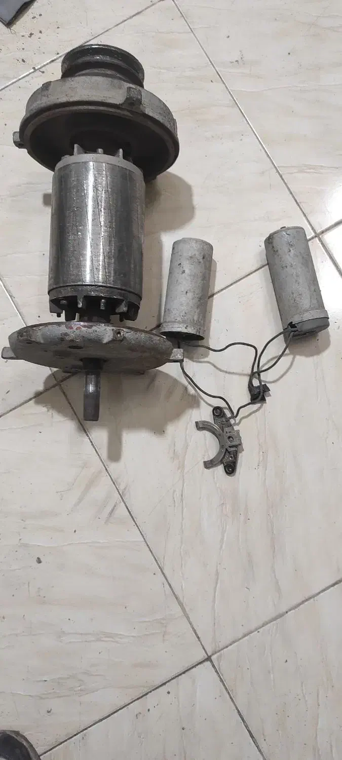 لوازم رتور ودرب جلو عقب و خازن دینام بالابر3اسب|ابزارآلات|بهارستان, |دیوار