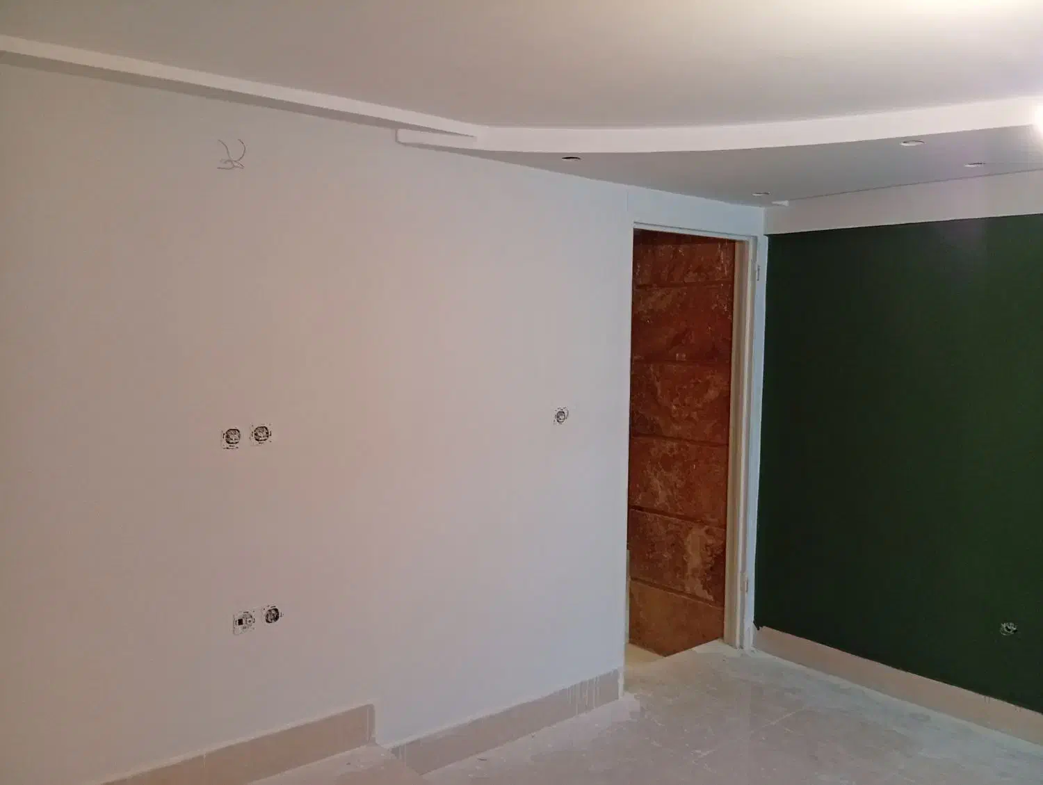 نقاشی ساختمان،بتونه و رنگ حرفه ای کناف|خدمات پیشه و مهارت|شیراز, زرهی|دیوار