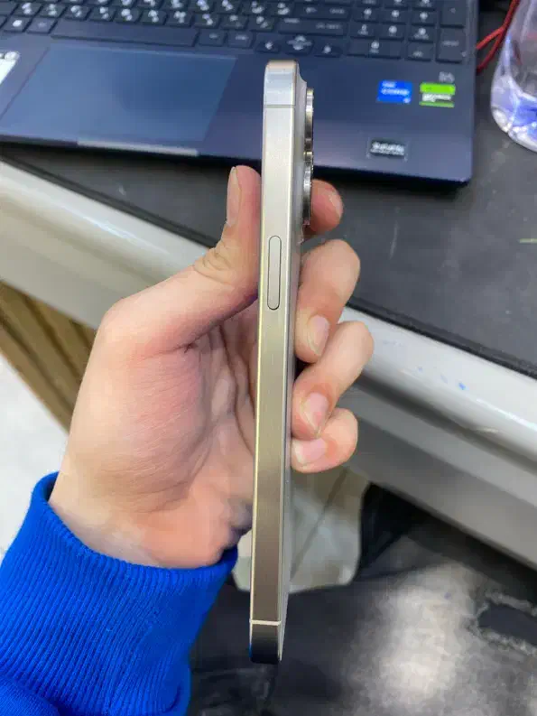 ۱۵ پرو مکس|موبایل|رشت, گلسار|دیوار