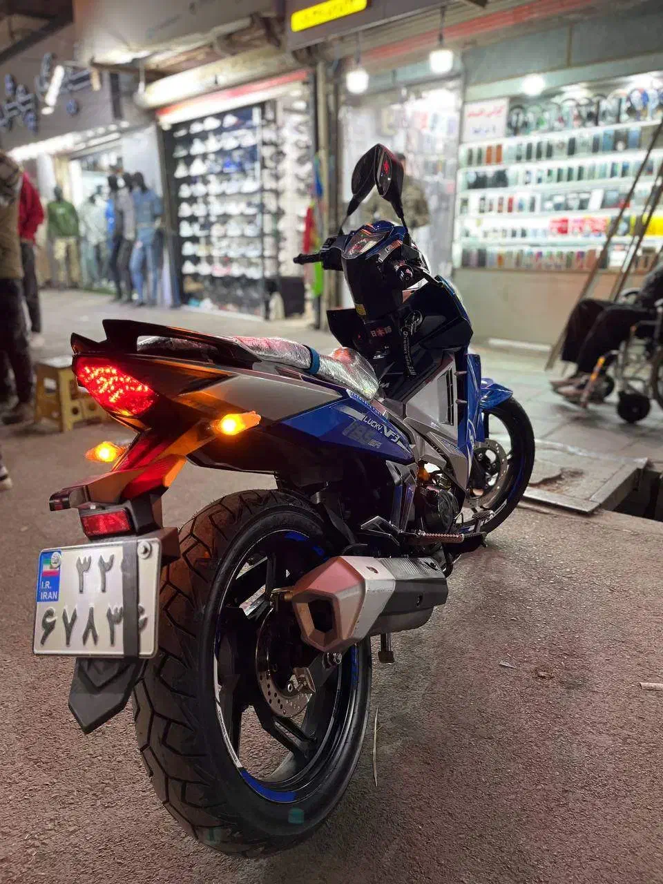 LUCKIلاکی 185|موتورسیکلت|تهران, شهرک رضویه|دیوار