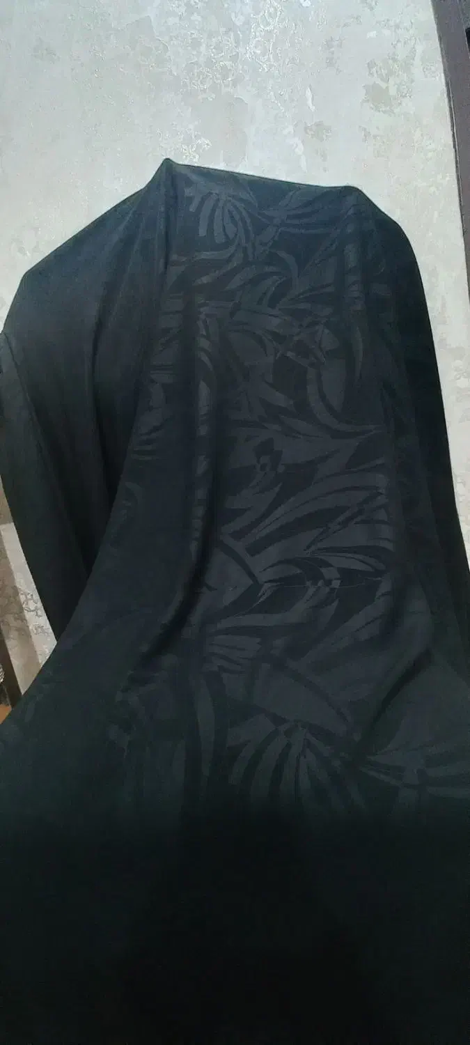 چادر مشکی طرح دار|لباس|اهواز, کمپلو جنوبی|دیوار