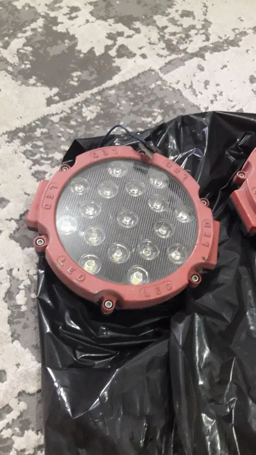 پروژکتور|لامپ و چراغ|رشت, کوی قدس|دیوار