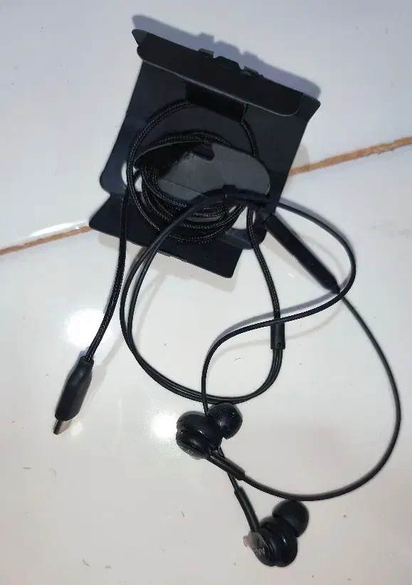 هندزفری سیمی اورجینال|لوازم جانبی موبایل و تبلت|ایلام, |دیوار