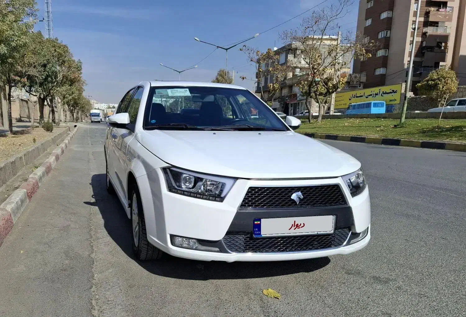 دنا پلاس مدل ۹۷|خودرو سواری و وانت|سنندج, |دیوار