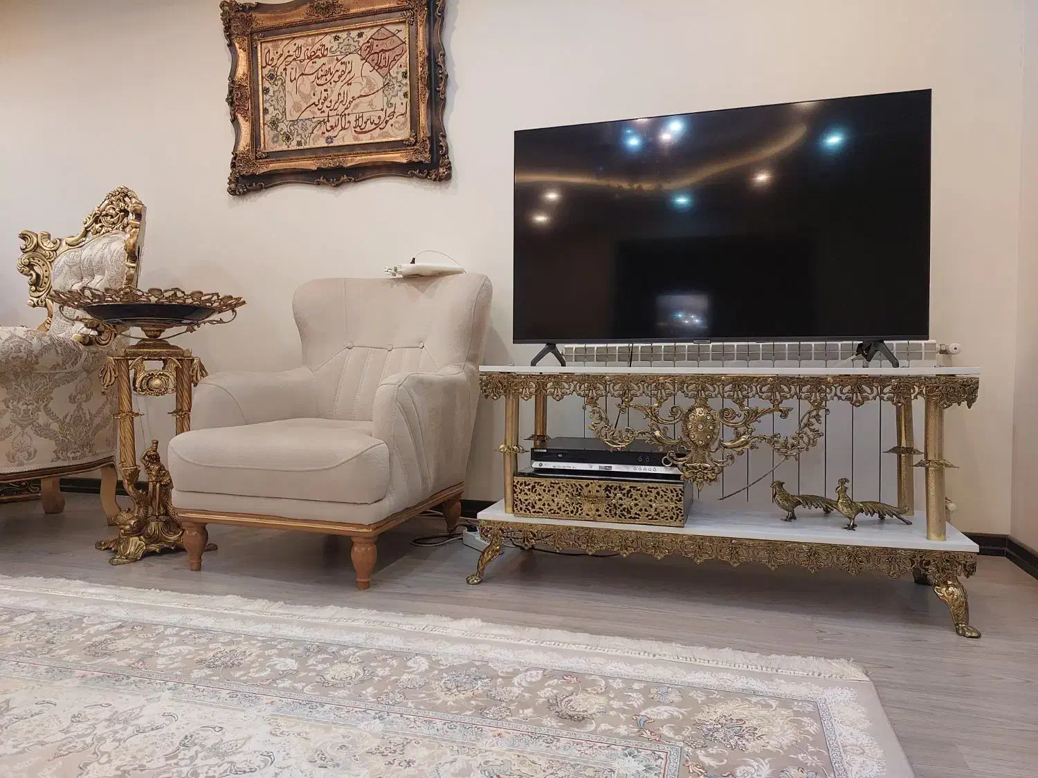 میوه خوری پایه دار برنزکنار سالنی|ظروف سرو و پذیرایی|کرج, گوهردشت|دیوار