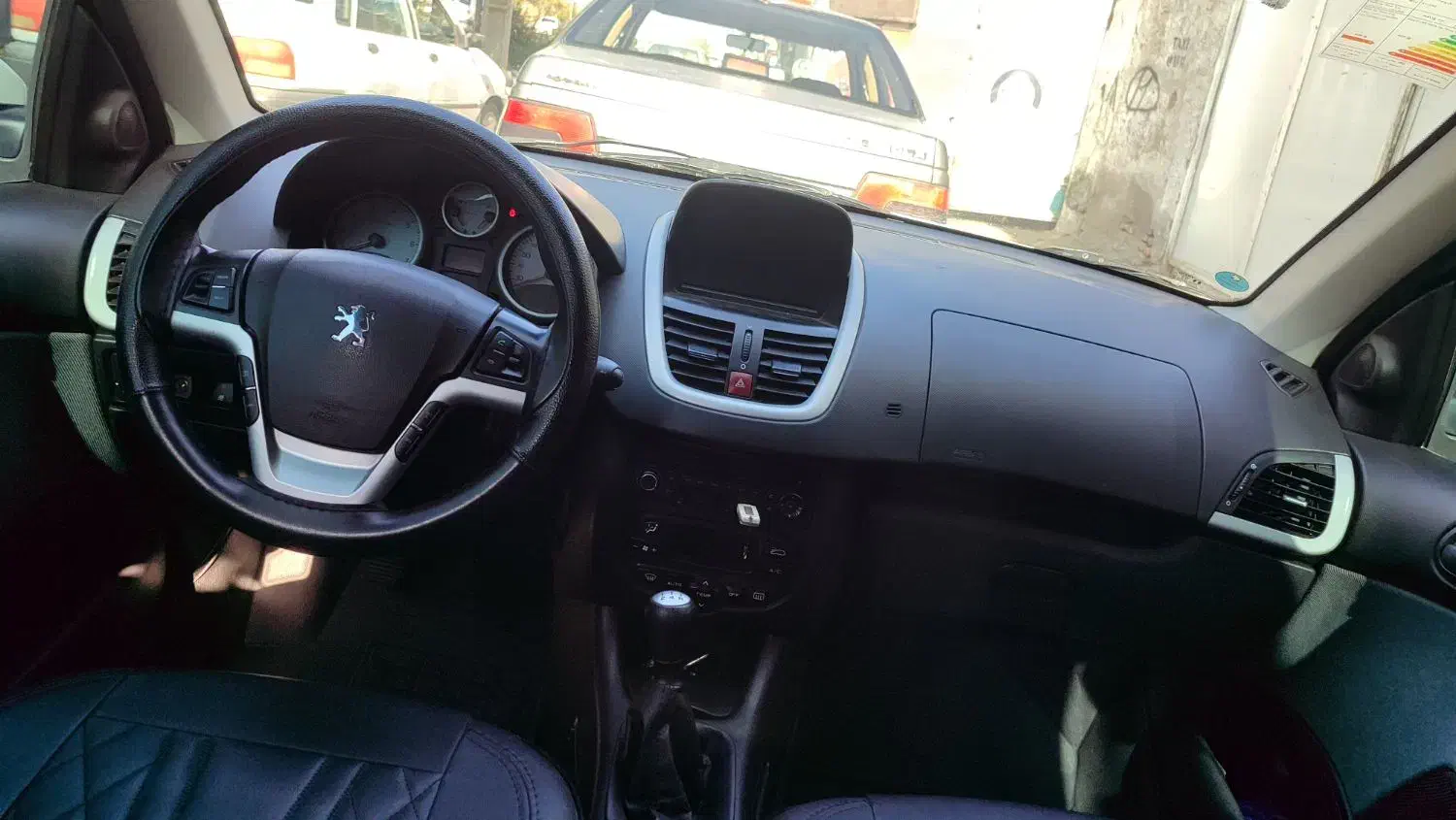 پژو ۲۰۷پانا|خودرو سواری و وانت|اردبیل, |دیوار