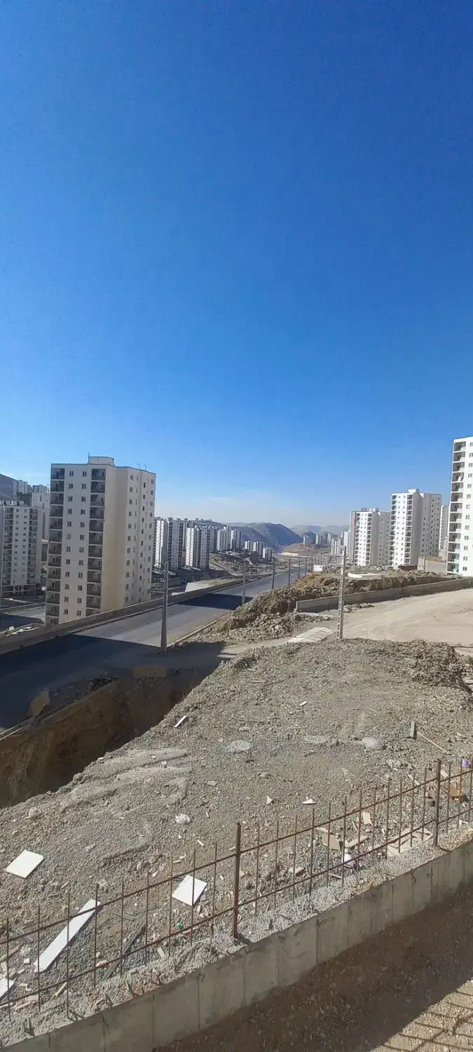 فاز ۱۱ فروشنده واقعی کلید خام جنوبی قیمت مناسب|فروش آپارتمان|پردیس, فاز ۱۱|دیوار