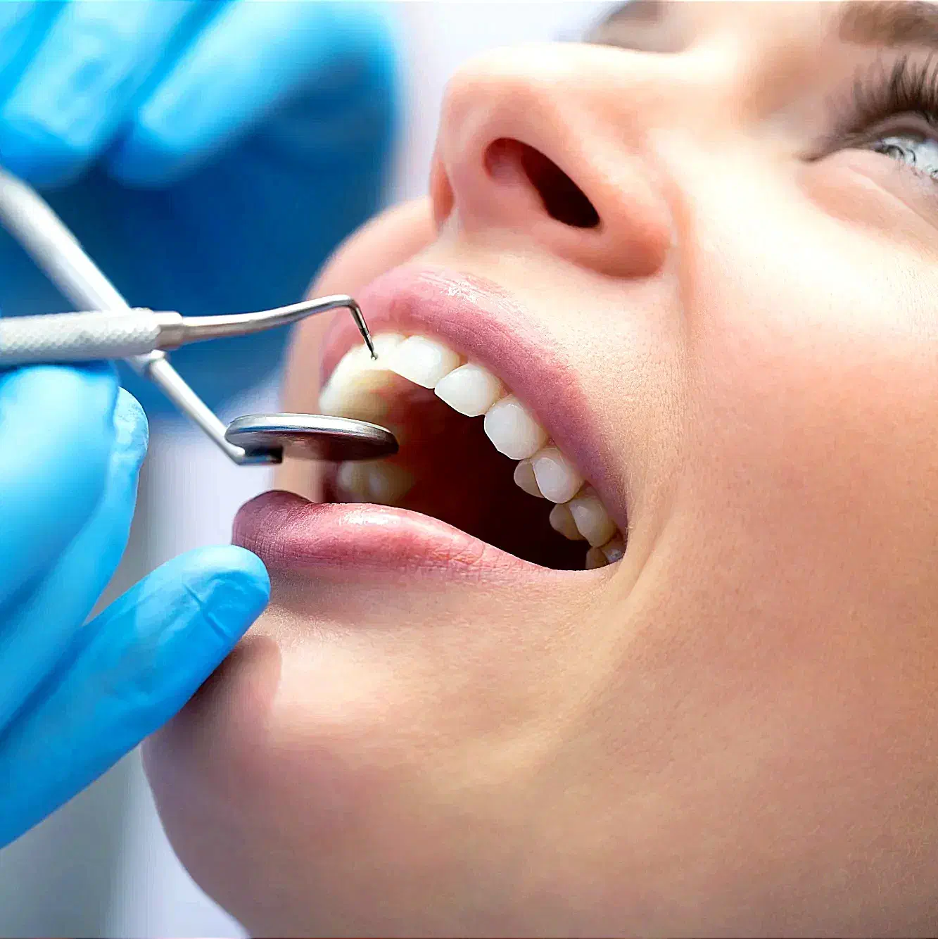 دندانپزشکی عصب کشی ترمیم کامپوزیت مناسب ترین قیمت|خدمات آرایشگری و زیبایی|مشهد, ده دی|دیوار