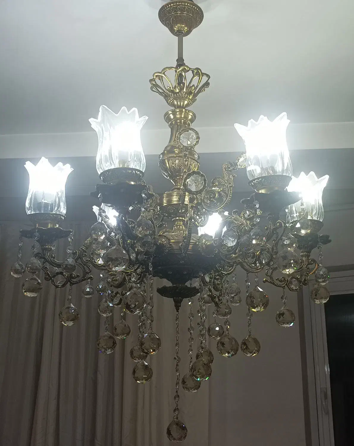 لوستر برنزی|لوستر و چراغ آویز|اردبیل, |دیوار