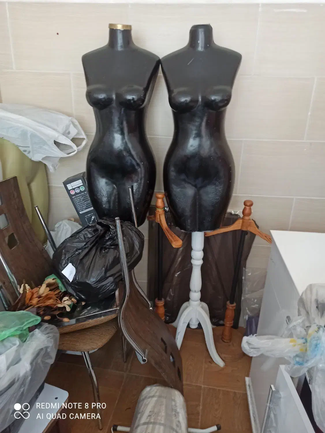 وسایل مغازه پوشاک|فروشگاه و مغازه|رشت, کوی طالقانی|دیوار