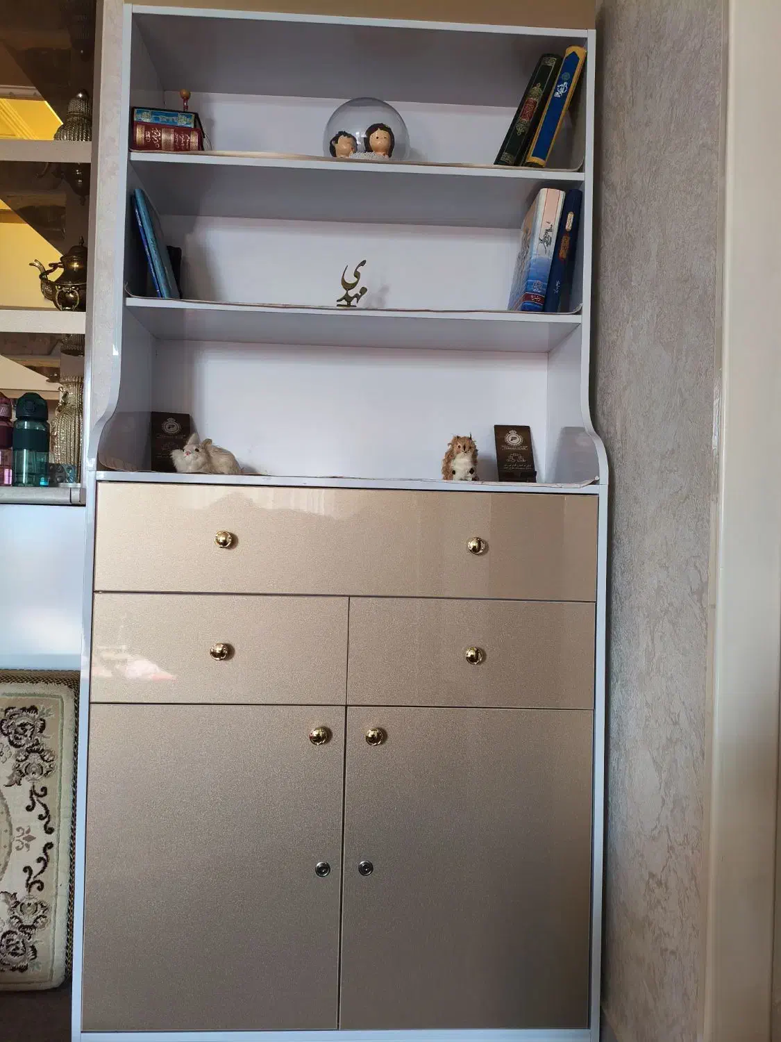 کتابخانه|کتابخانه، شلف، قفسه‌های دیواری|تبریز, |دیوار