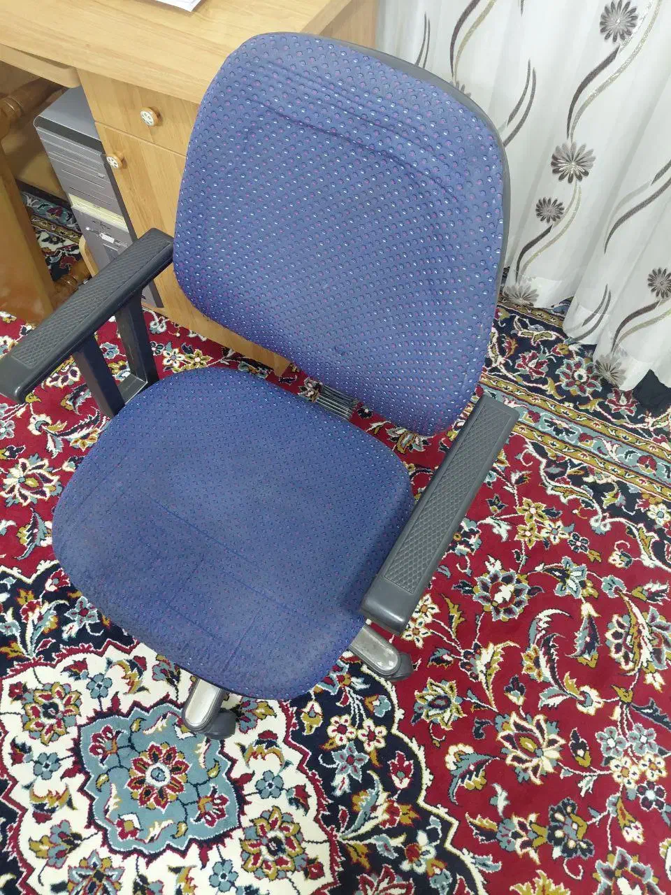 میز و تحریر و صندلی و میز تلفن و ساعت|میز تحریر و کامپیوتر|سبزوار, فقیه سبزواری|دیوار