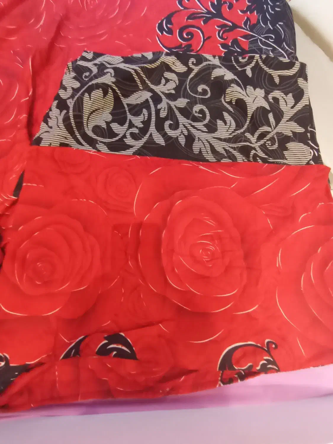 رو تشک  دونفره بدون پارگی همراه با دو عدد رو بالشت|سرویس روتختی|شیراز, فرهنگ شهر|دیوار