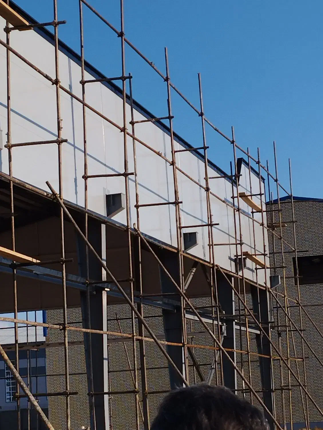 شیروانی و جوشکاری .قرنیز .فلاشینگ .ژوئن.نصب پانل|خدمات پیشه و مهارت|تبریز, |دیوار