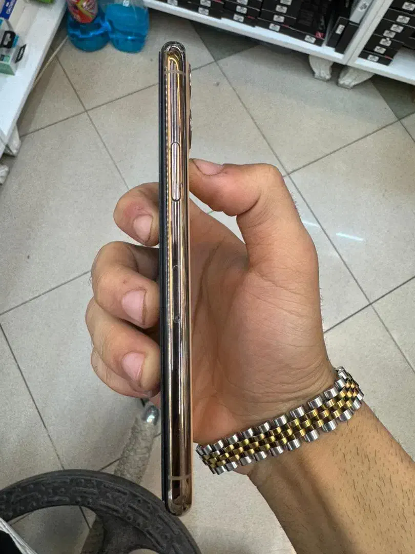 iphone 11 pro|موبایل|اهواز, نادری|دیوار