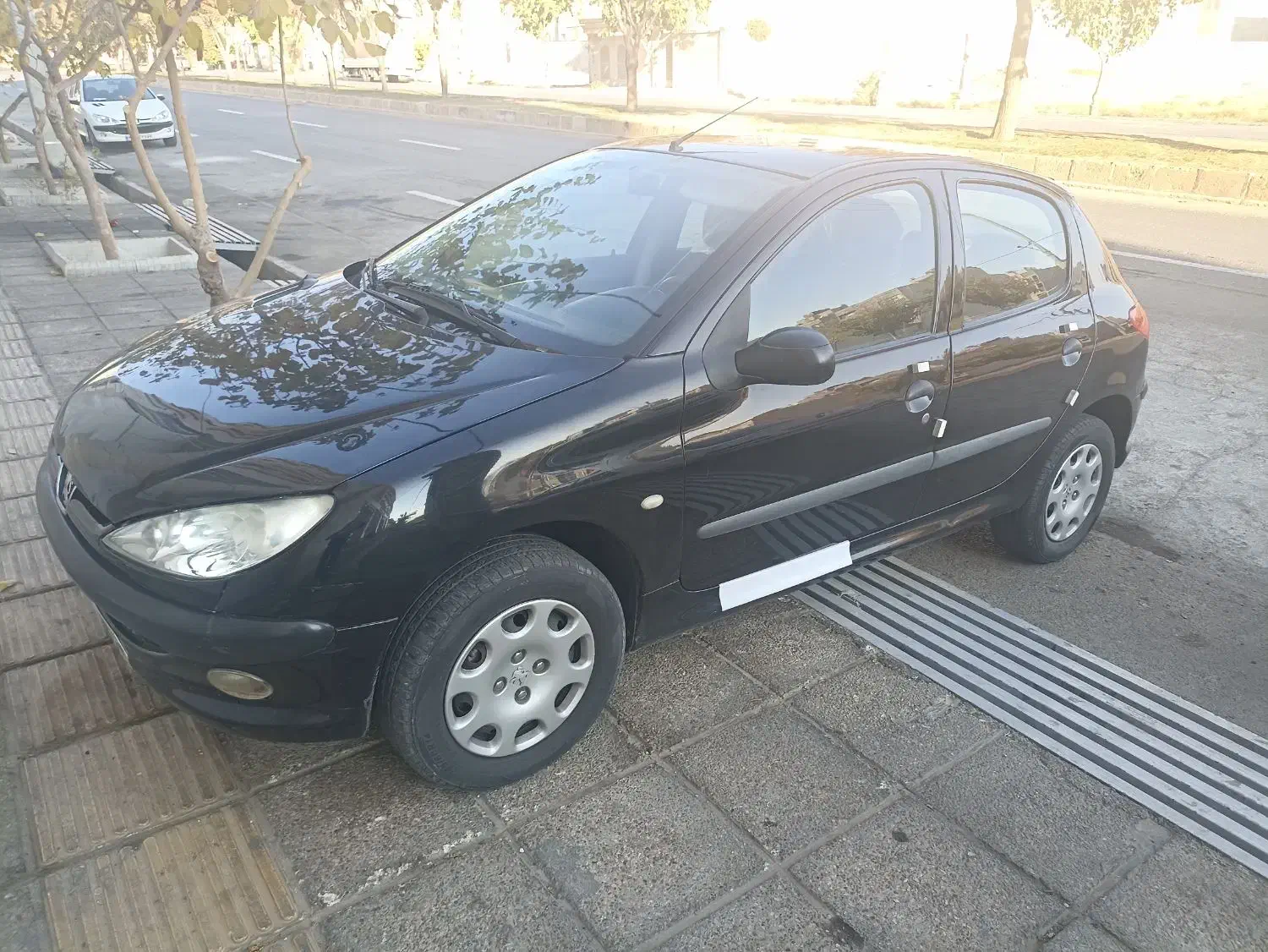 پژو 206تیوفایو مدل 96|خودرو سواری و وانت|شیراز, صاحب الزمان|دیوار