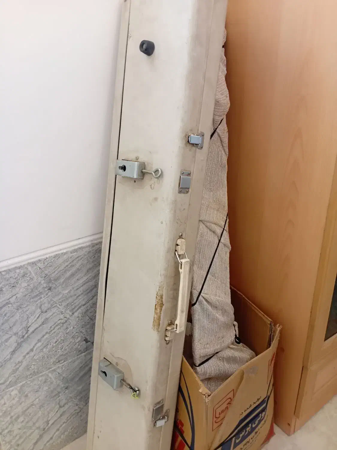 ماشین بافندگی|لوازم خیاطی و بافتنی|شیراز, کفترک|دیوار