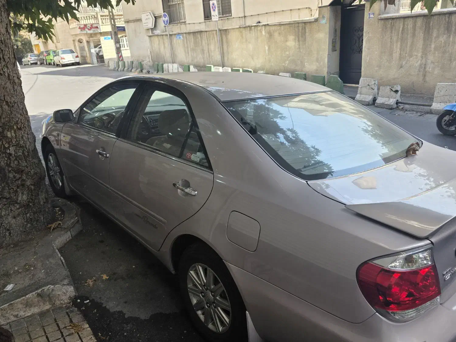 تویوتا کمری گرند شش سیلندر کارکرد  57000 کیلومتر|خودرو سواری و وانت|تهران, الهیه|دیوار