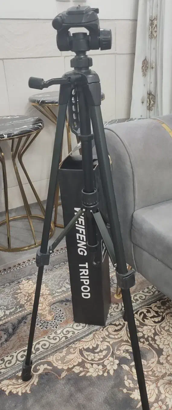 پایه دوربین|دوربین عکاسی و فیلم‌برداری|فولادشهر, B5|دیوار